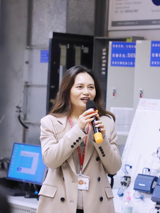 鄭慧麗女士現(xiàn)場(chǎng)講解